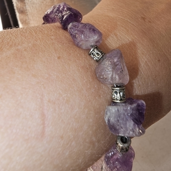 Amethyst, mother of pearl, and‎ silver bracelet - Picture 7 of 13